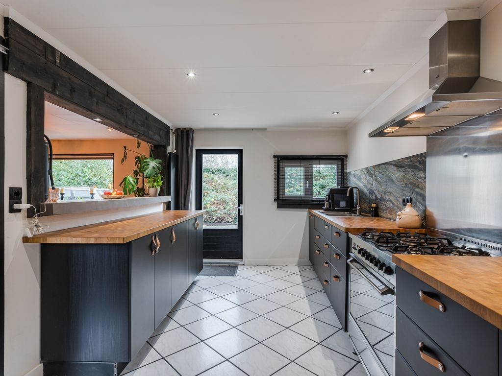 Zuidzijde 95, BODEGRAVEN