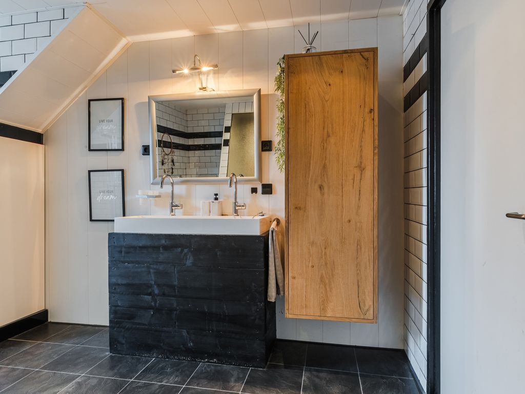 Zuidzijde 95, BODEGRAVEN