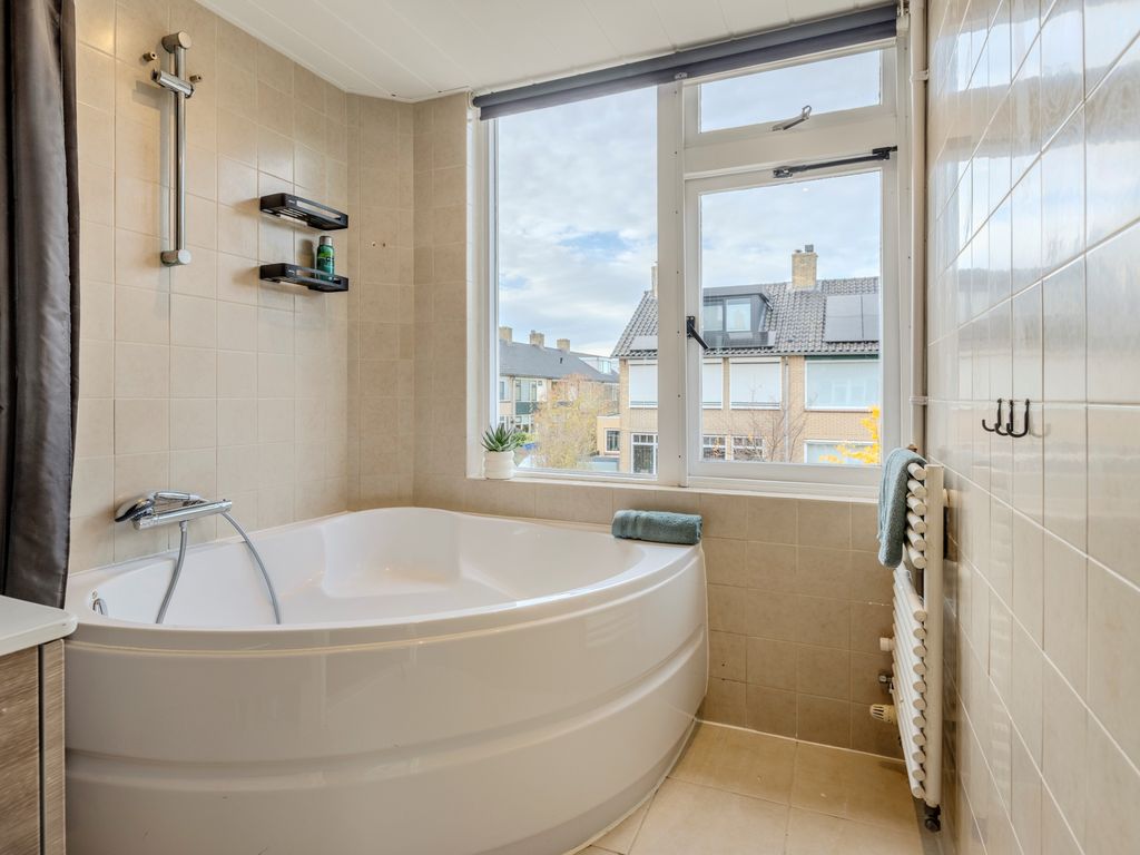 Heemraadslaan 18, BODEGRAVEN