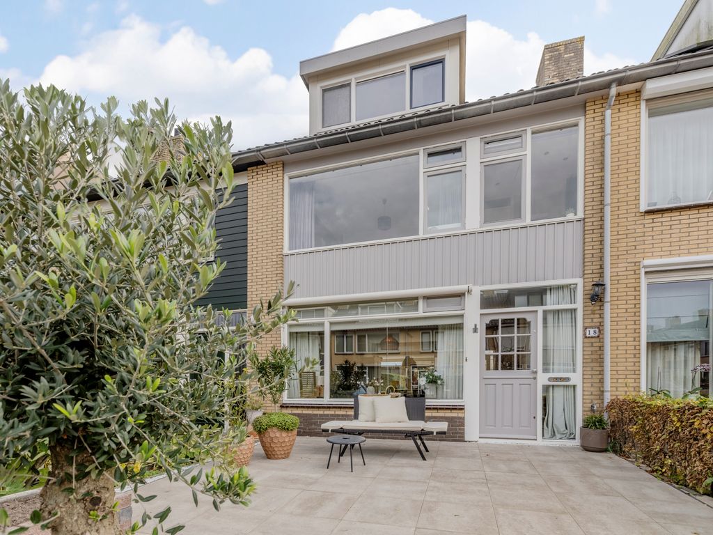 Heemraadslaan 18, BODEGRAVEN