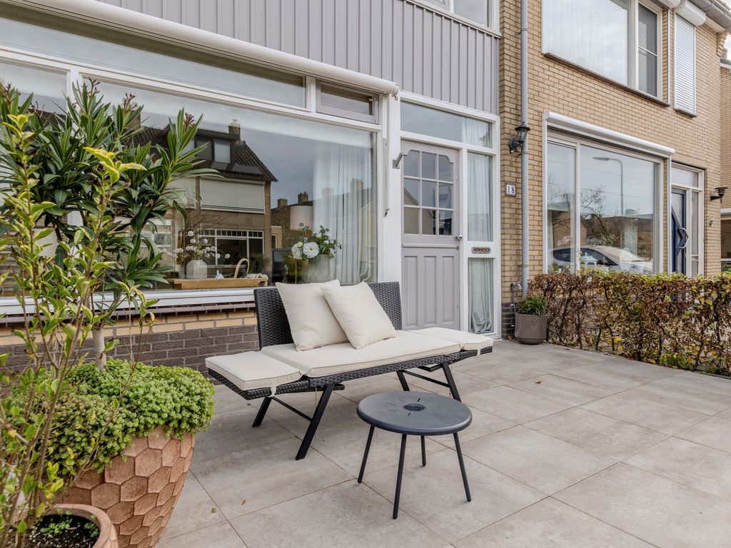 Heemraadslaan 18, BODEGRAVEN