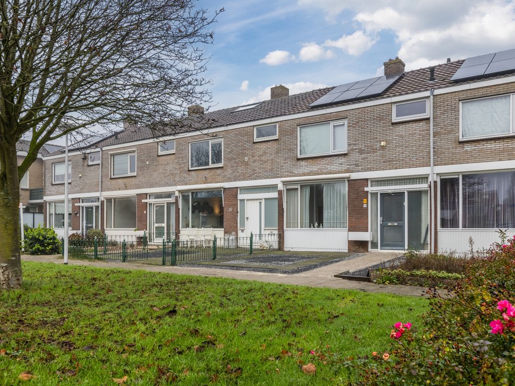 Dirk Bavolaan 36, BODEGRAVEN