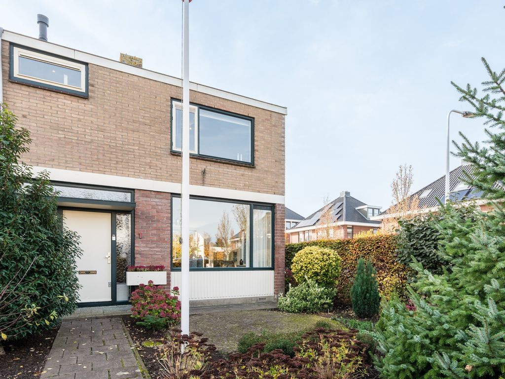 Stadhouderslaan 1, BODEGRAVEN