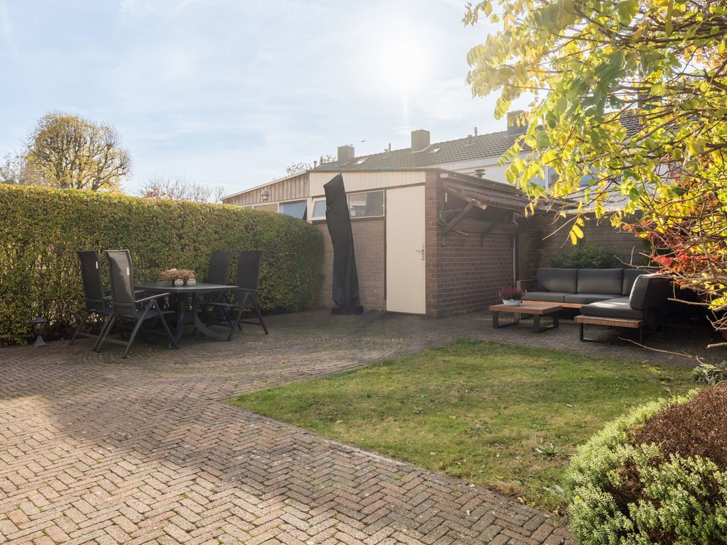 Stadhouderslaan 1, BODEGRAVEN