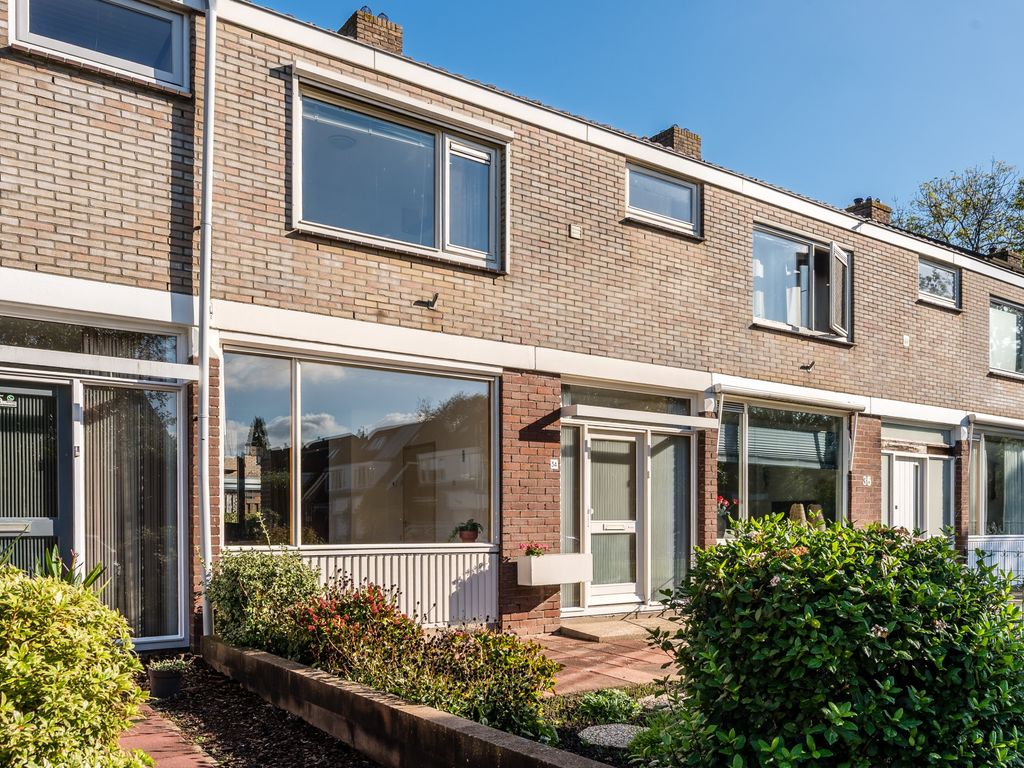 Dirk Bavolaan 34, BODEGRAVEN