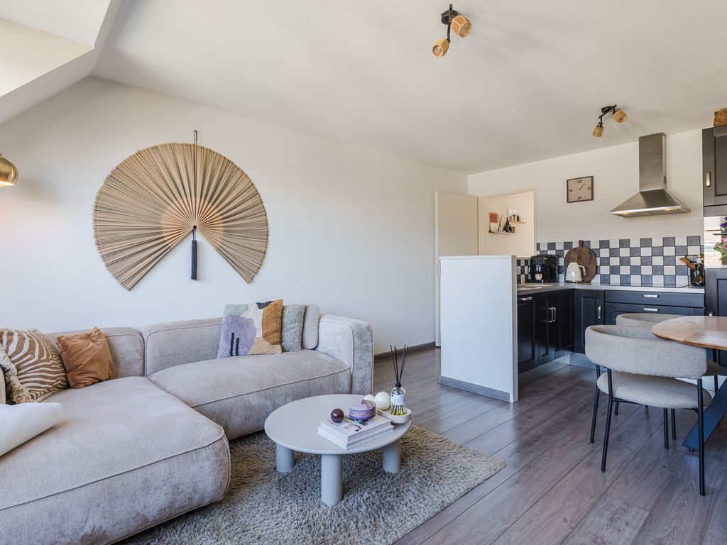 van Tolstraat 4r, BODEGRAVEN