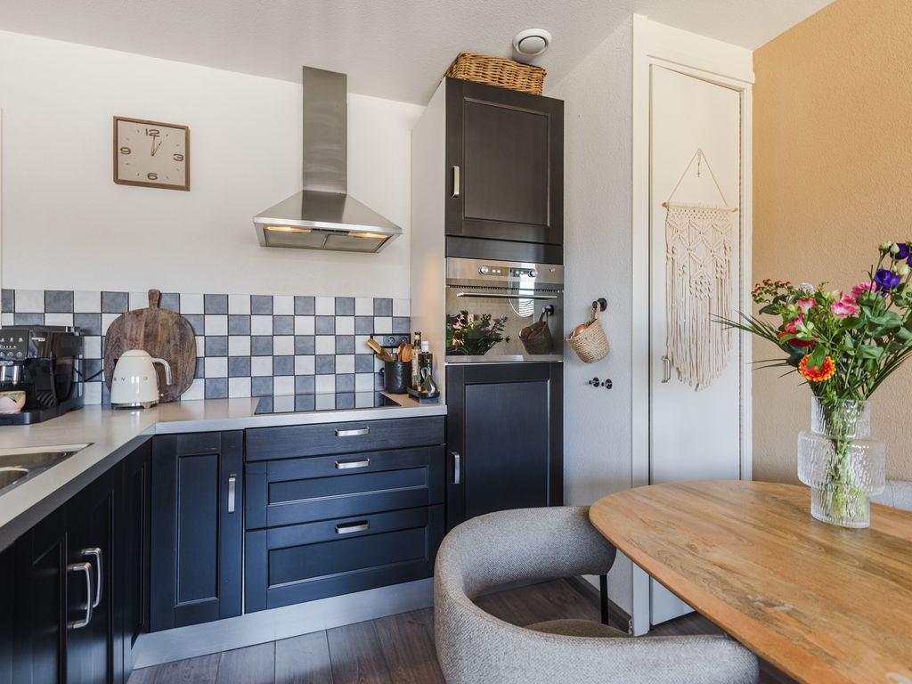 van Tolstraat 4r, BODEGRAVEN