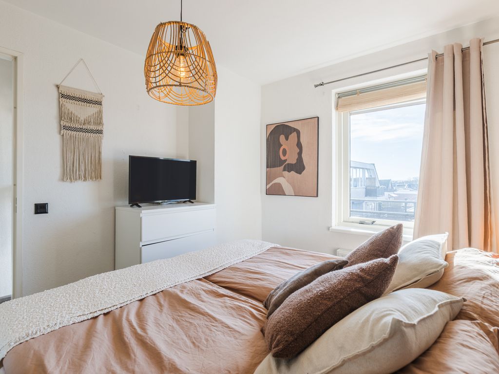 van Tolstraat 4r, BODEGRAVEN