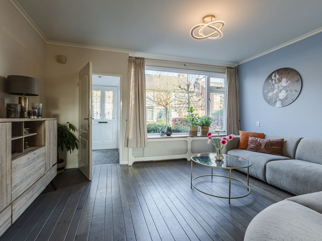 Esdoornstraat 4, DRIEBRUGGEN