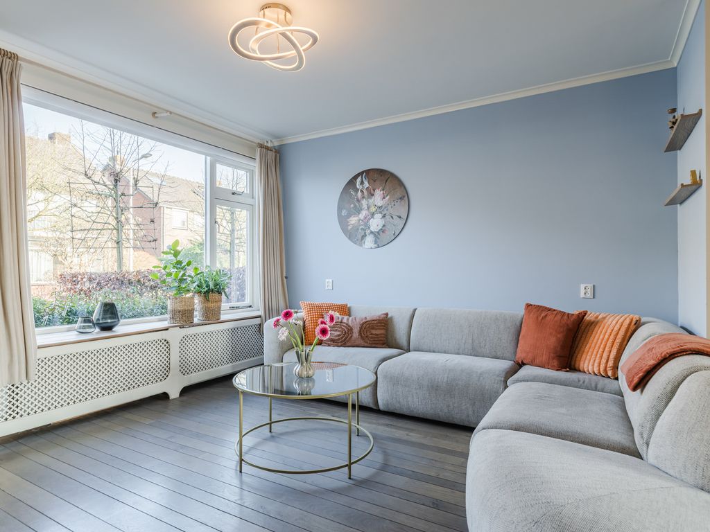 Esdoornstraat 4, DRIEBRUGGEN