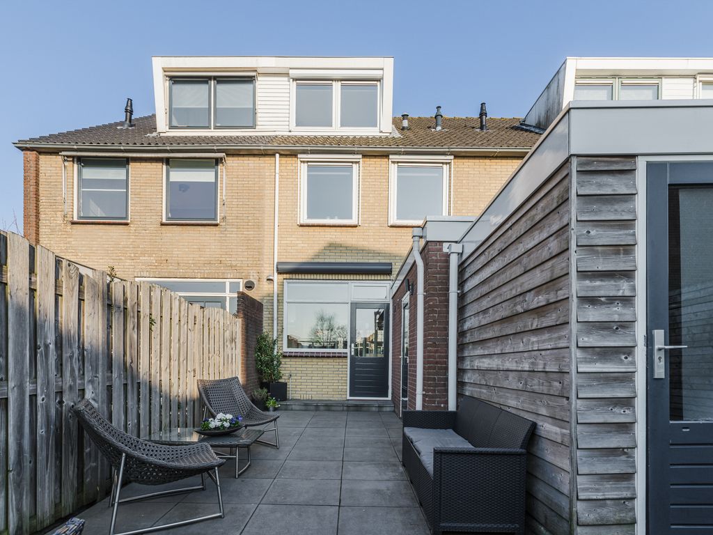 Esdoornstraat 4, DRIEBRUGGEN