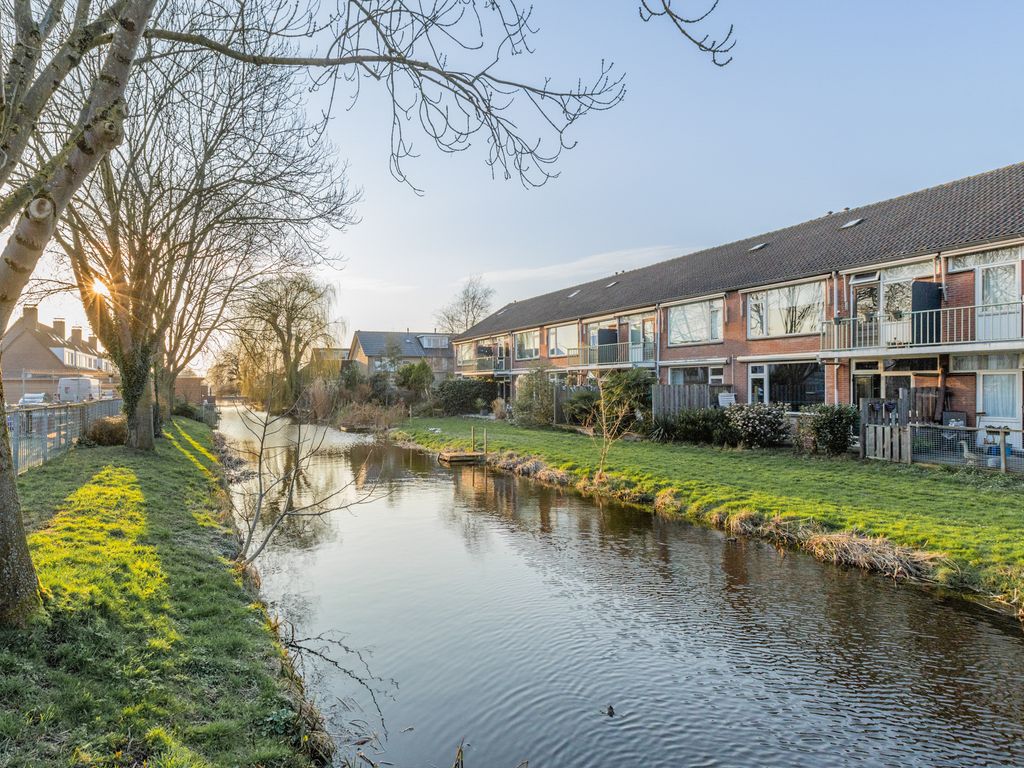 Esdoornstraat 4, DRIEBRUGGEN