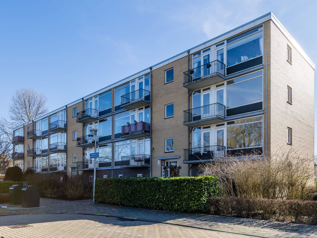 Dronensingel 97, BODEGRAVEN