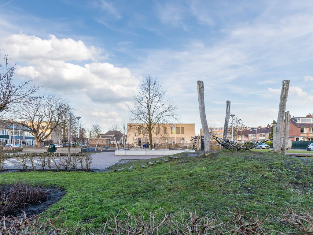 Dronensingel 97, BODEGRAVEN