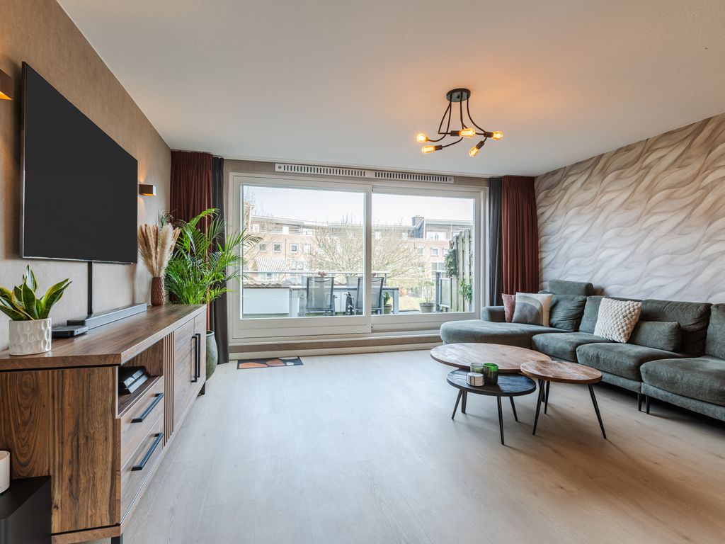 Dronenweg 53, BODEGRAVEN