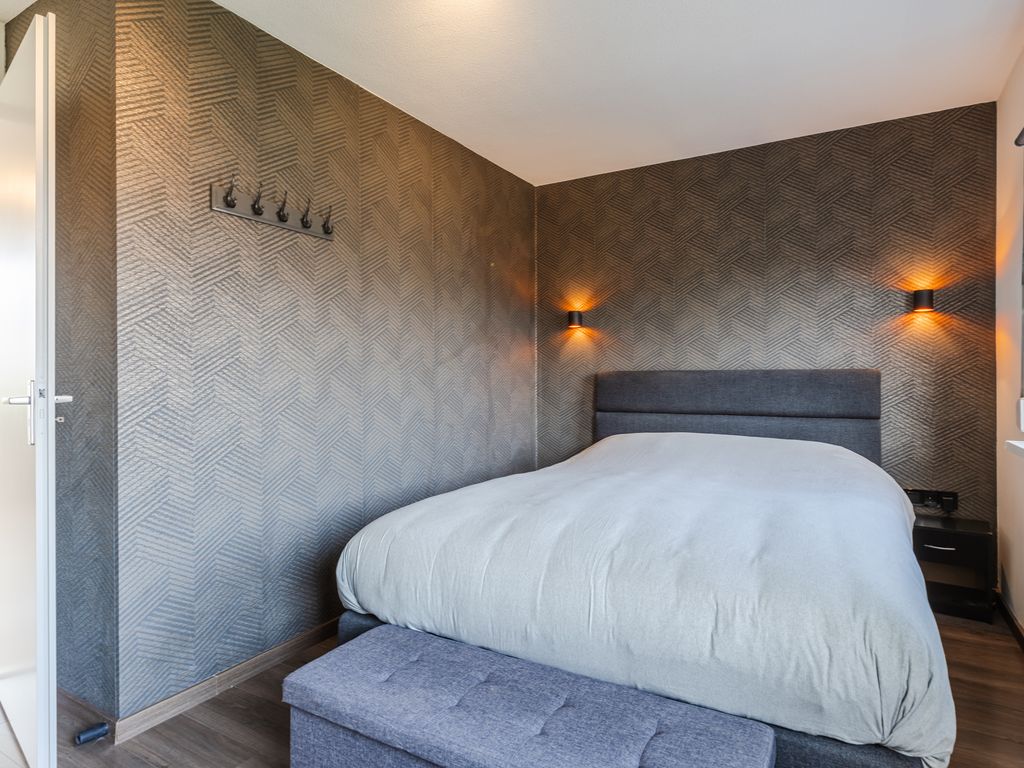 Dronenweg 53, BODEGRAVEN