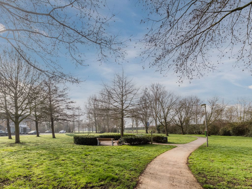 Dronenweg 53, BODEGRAVEN