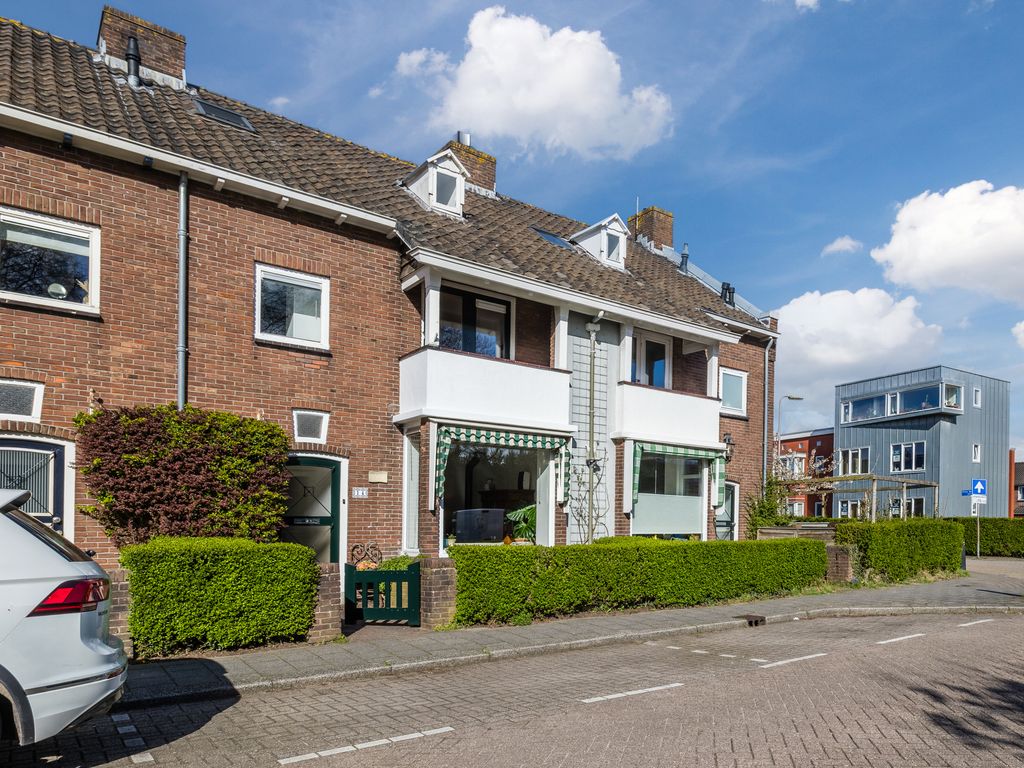 Spoorlaan 14, BODEGRAVEN