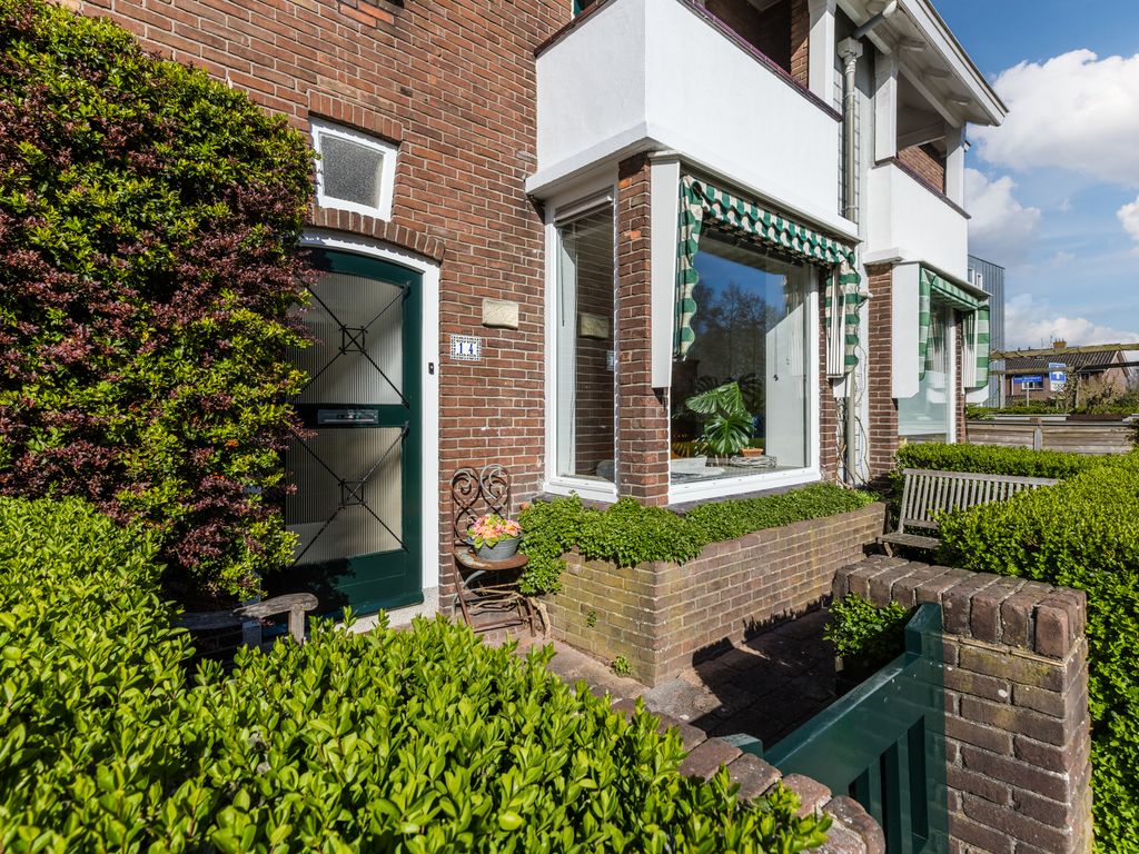 Spoorlaan 14, BODEGRAVEN