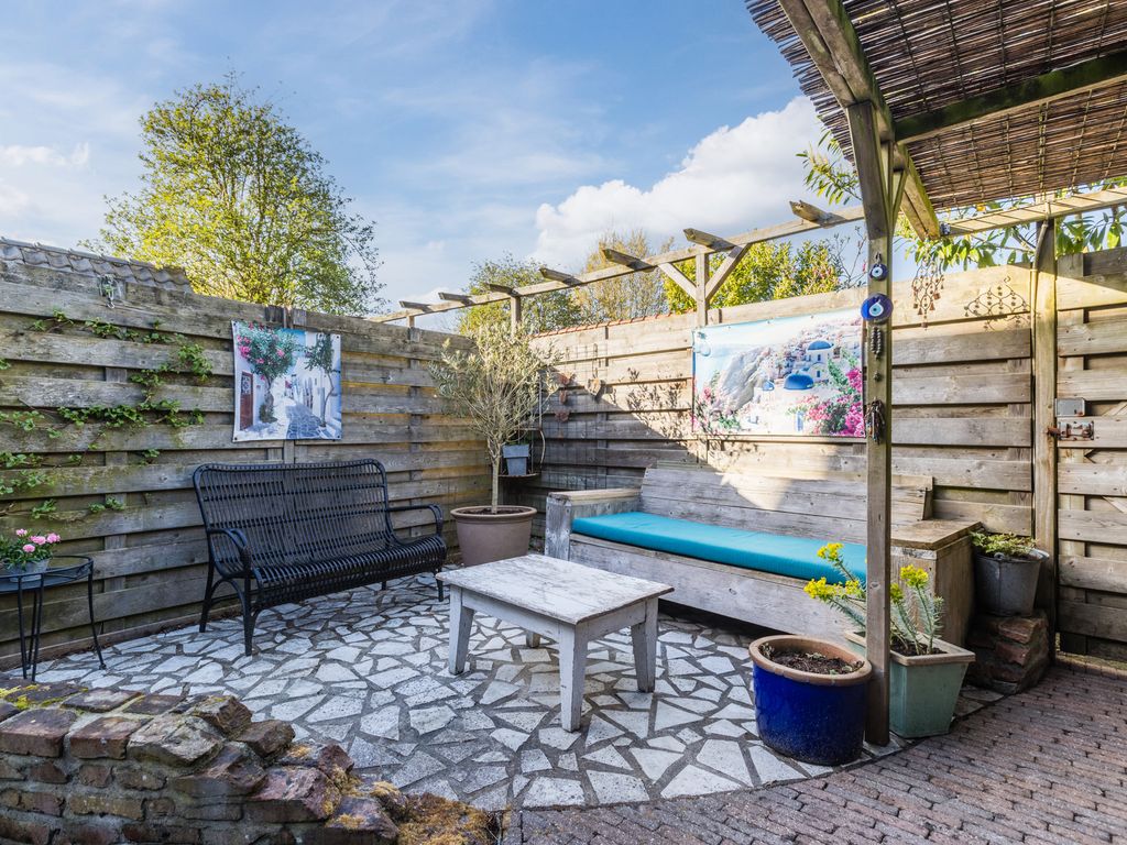 Spoorlaan 14, BODEGRAVEN