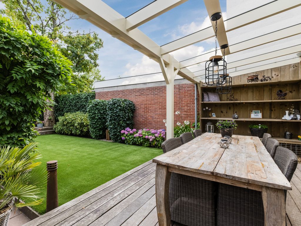 Julianastraat 48, BODEGRAVEN