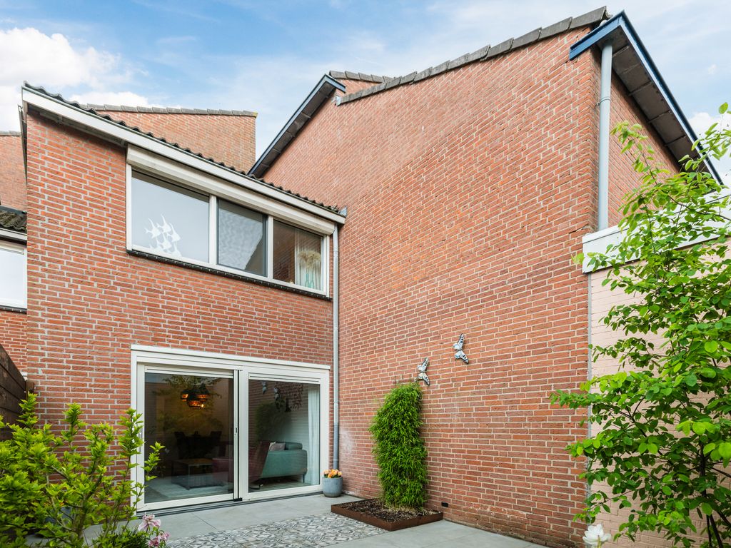 Zwanebloem 4, Bodegraven