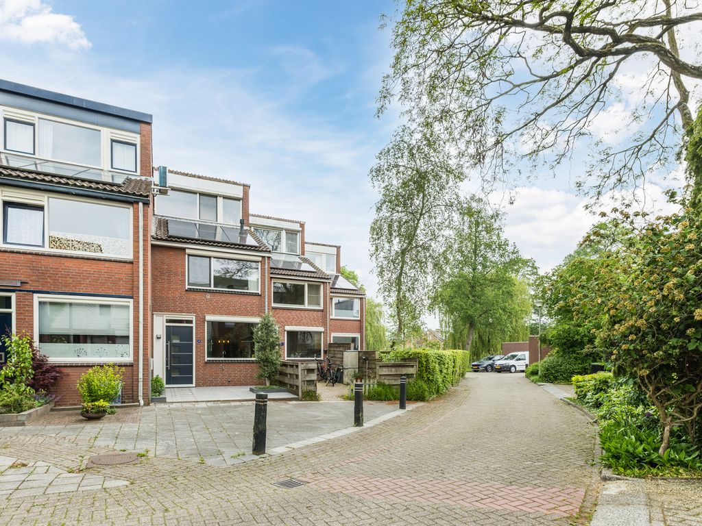 Zwanebloem 4, Bodegraven