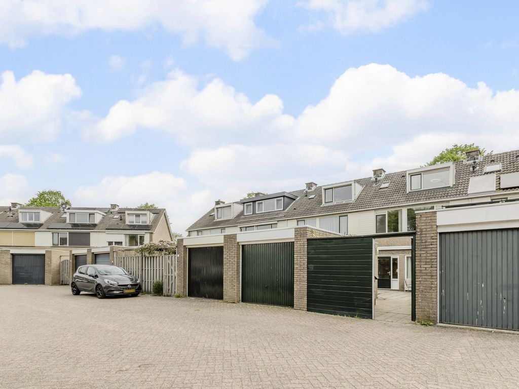Goudplevier 17, Bodegraven