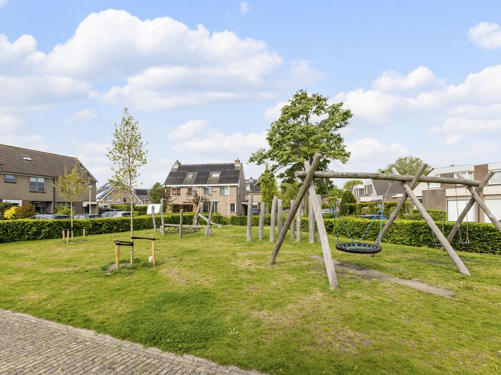 Goudplevier 17, Bodegraven