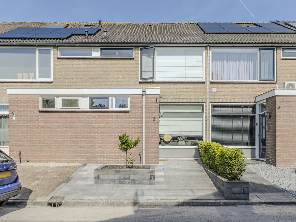 Lindenlaan 5, DRIEBRUGGEN