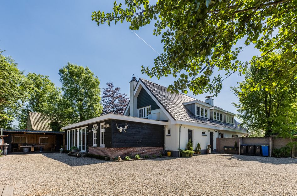 Noordeinde 77A