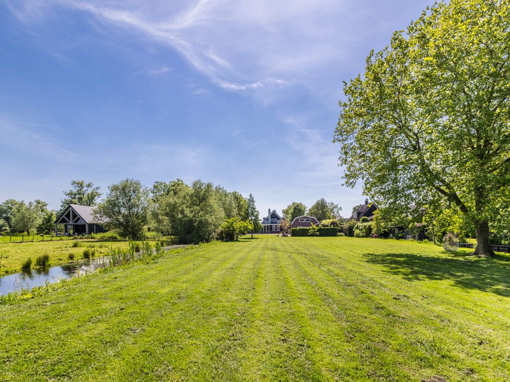 Noordeinde 77A, Aarlanderveen