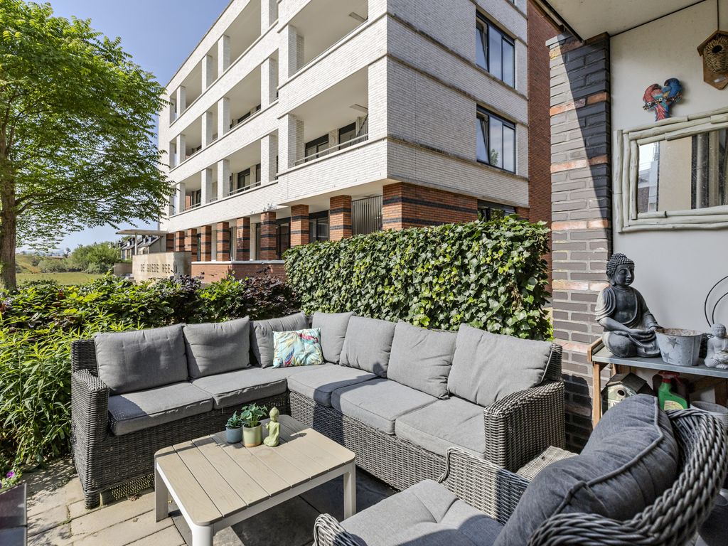 Poelruit 2a, REEUWIJK