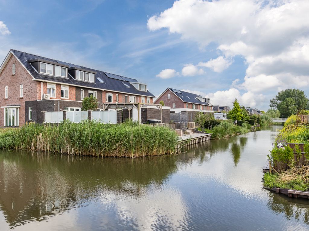 Steenbakker 18, Nieuwerbrug aan den Rijn