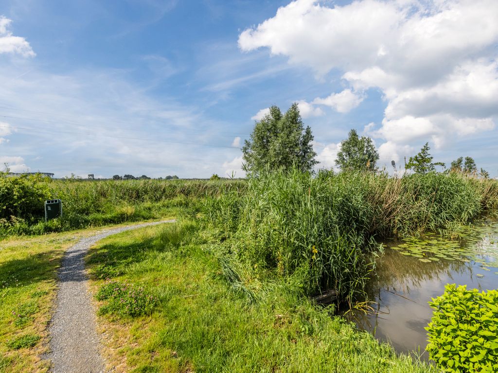 Steenbakker 18, Nieuwerbrug aan den Rijn