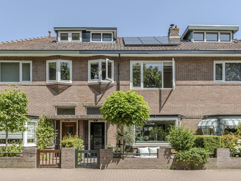 Stationsweg 7, BODEGRAVEN