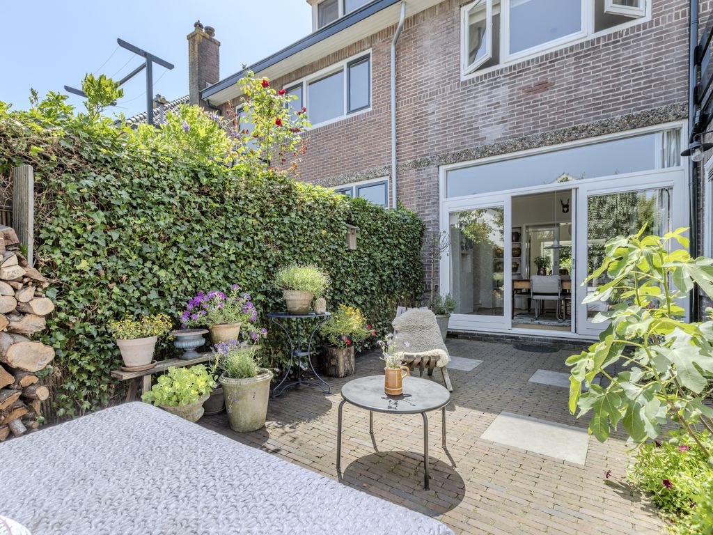 Stationsweg 7, Bodegraven