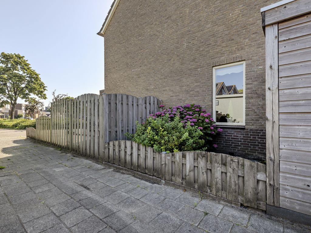 Zwenkgras 7, Bodegraven