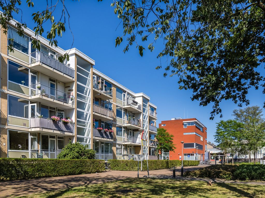 Dillenburgstraat 30, ALPHEN AAN DEN RIJN