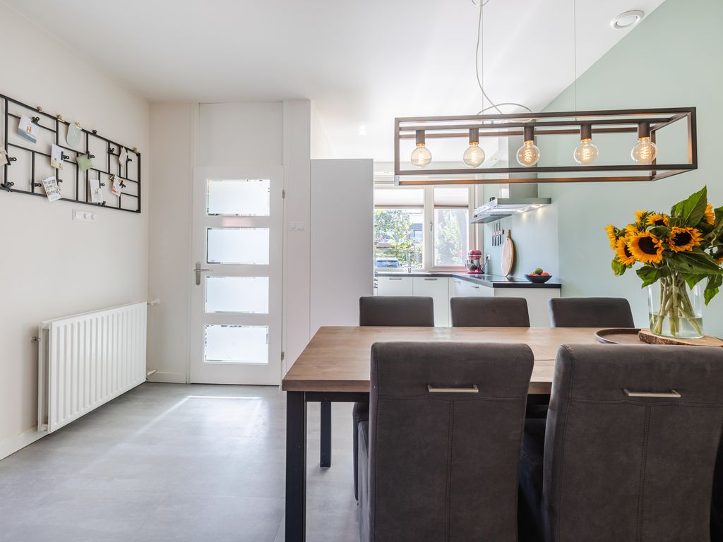 Fluitekruid 28, BODEGRAVEN