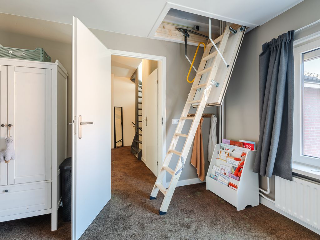Fluitekruid 28, BODEGRAVEN