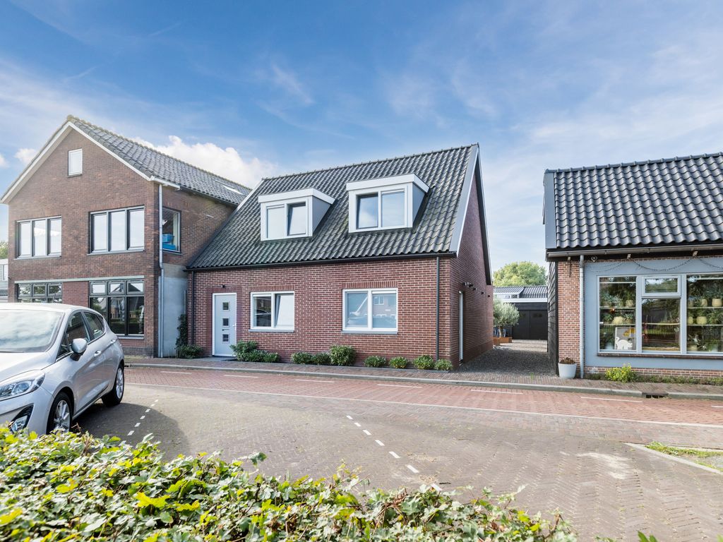 Hoge Rijndijk 29, Nieuwerbrug aan den Rijn