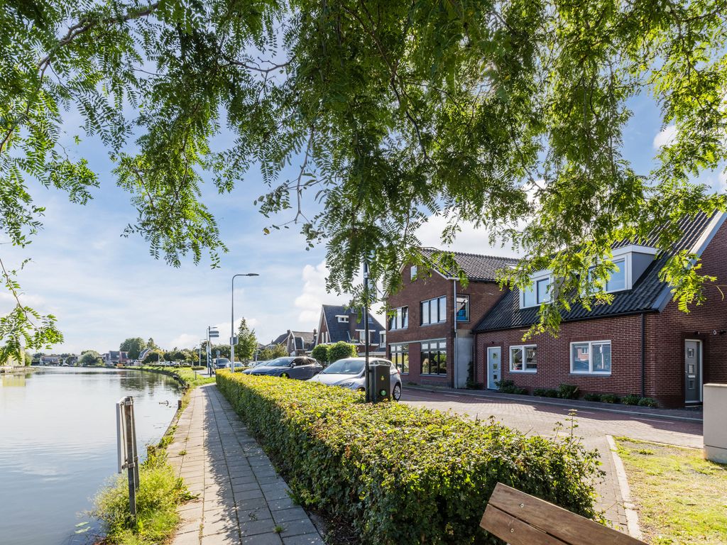 Hoge Rijndijk 29, Nieuwerbrug aan den Rijn