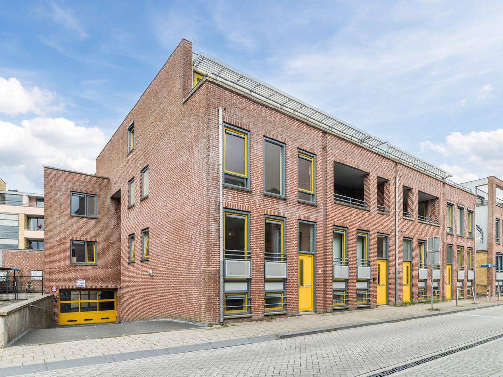 Overtocht 11, Bodegraven