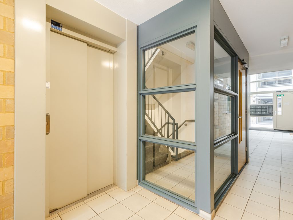 Overtocht 11, Bodegraven