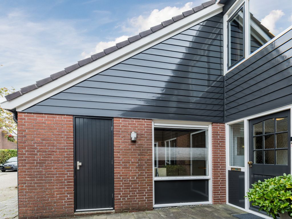 Vossestaart 15, Bodegraven