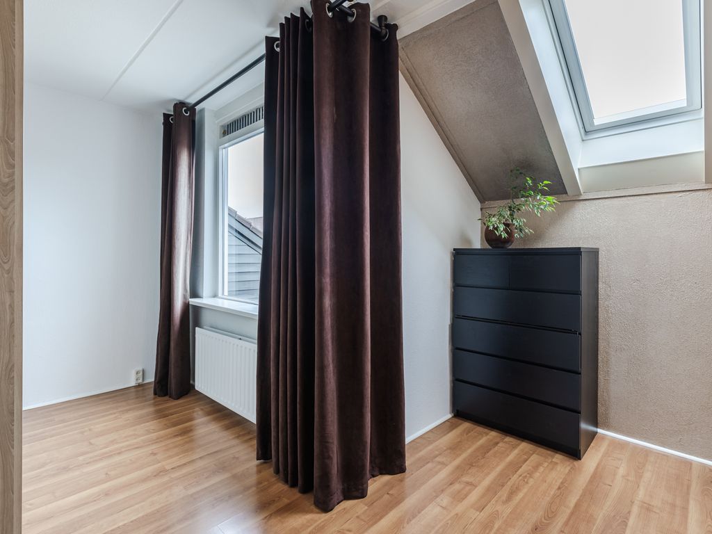 Vossestaart 15, Bodegraven