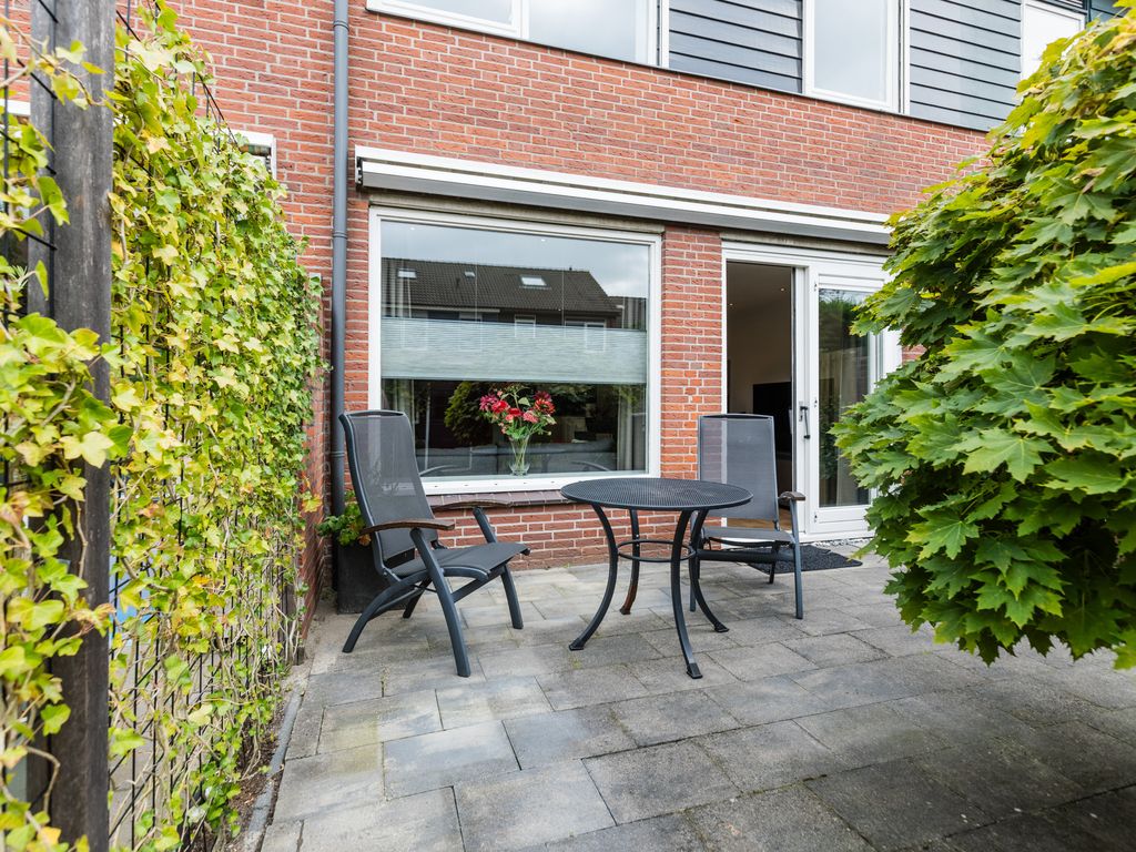 Vossestaart 15, Bodegraven