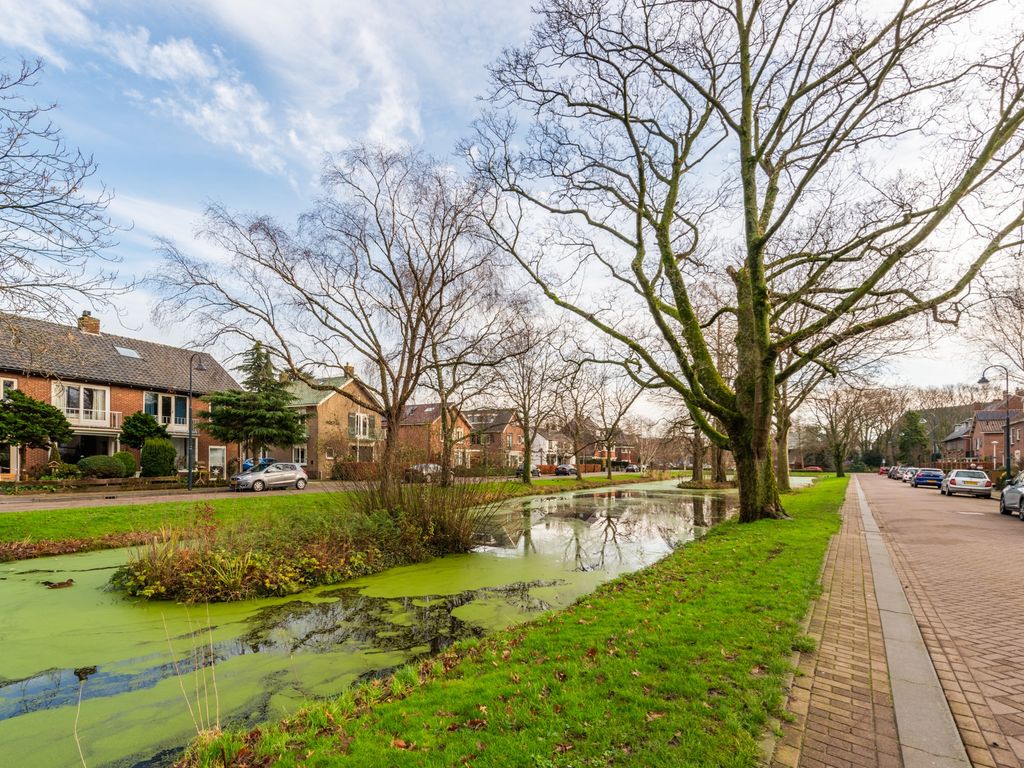 Burg. V. Dobben De Bruijnstraat 24, Bodegraven