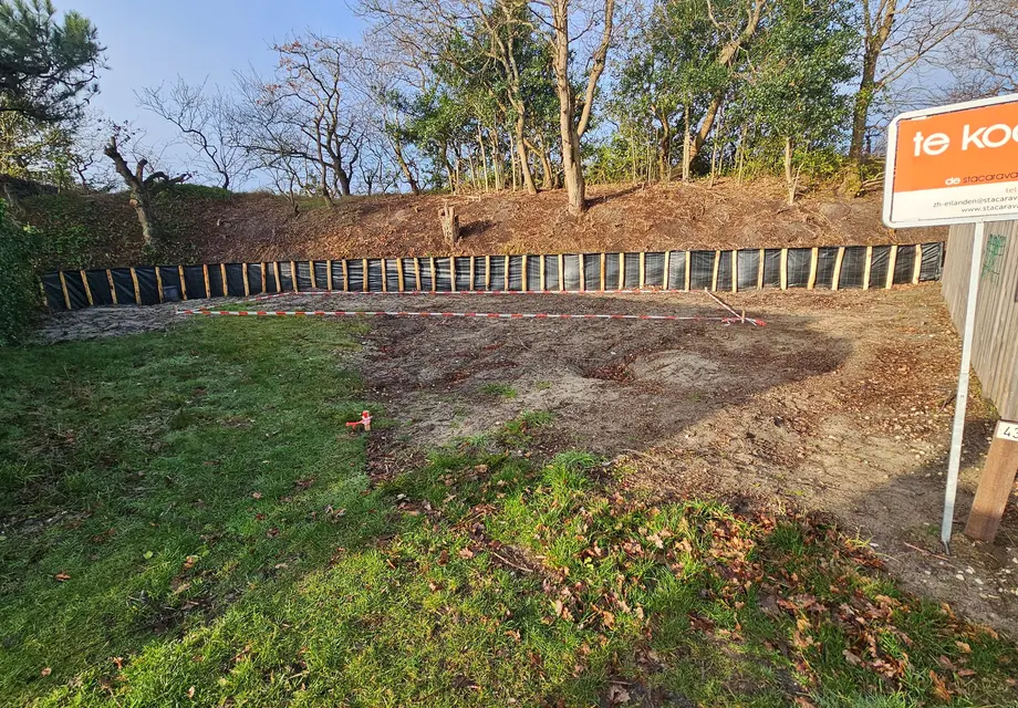 Kavel 43 + nieuw  chalet Nortica op camping Westduin in Ouddorp